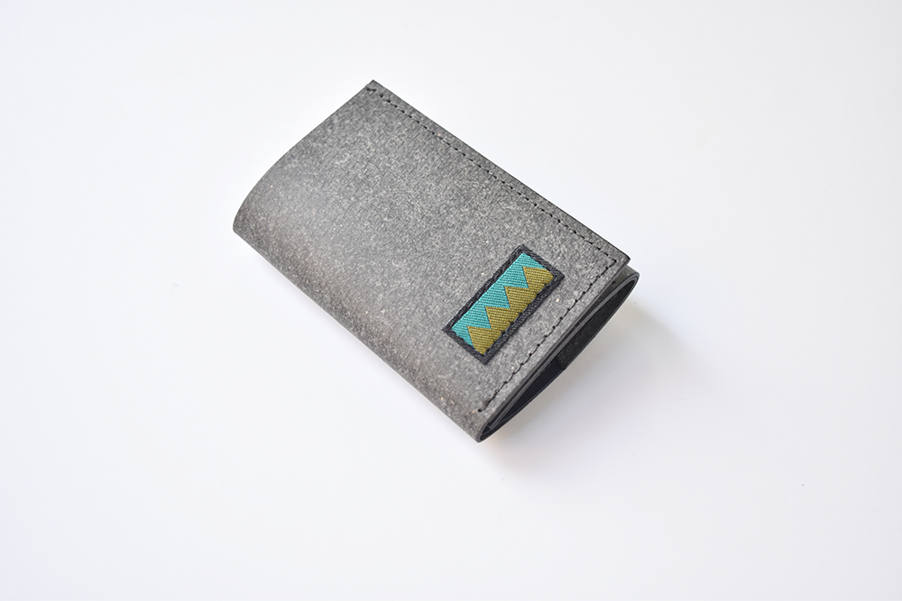 Compact Wallet 01