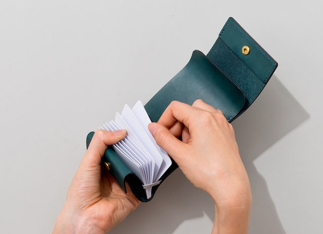 Band wallet